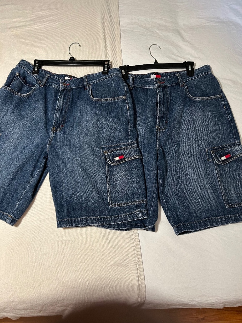 2 Pairs TOMMY HILFIGER MENS DENIM SHORTS
